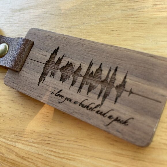 I Love You A Bushel And A Peck Soundwave Wooden Keychain - Picture 3 of 4